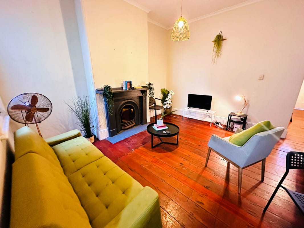 Shared Room for Rent in Surry Hills, Sydney 250,