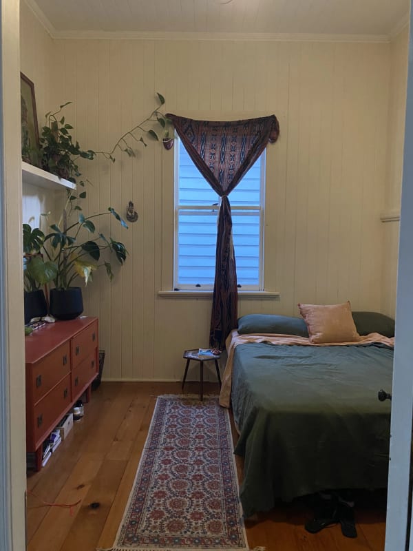 Room for Rent in West End, Brisbane 240, Unfurnis...