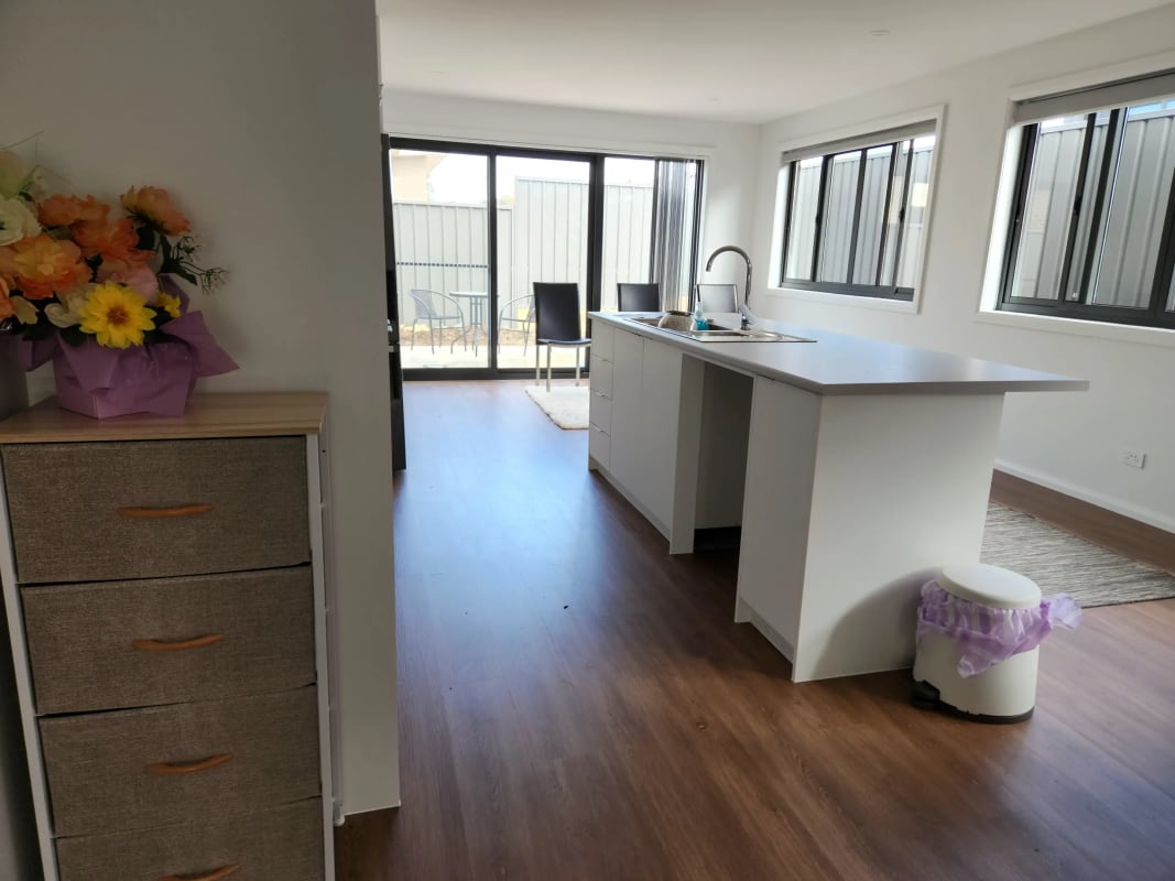 Room for Rent in Taylor, Canberra 250, Furnished,...