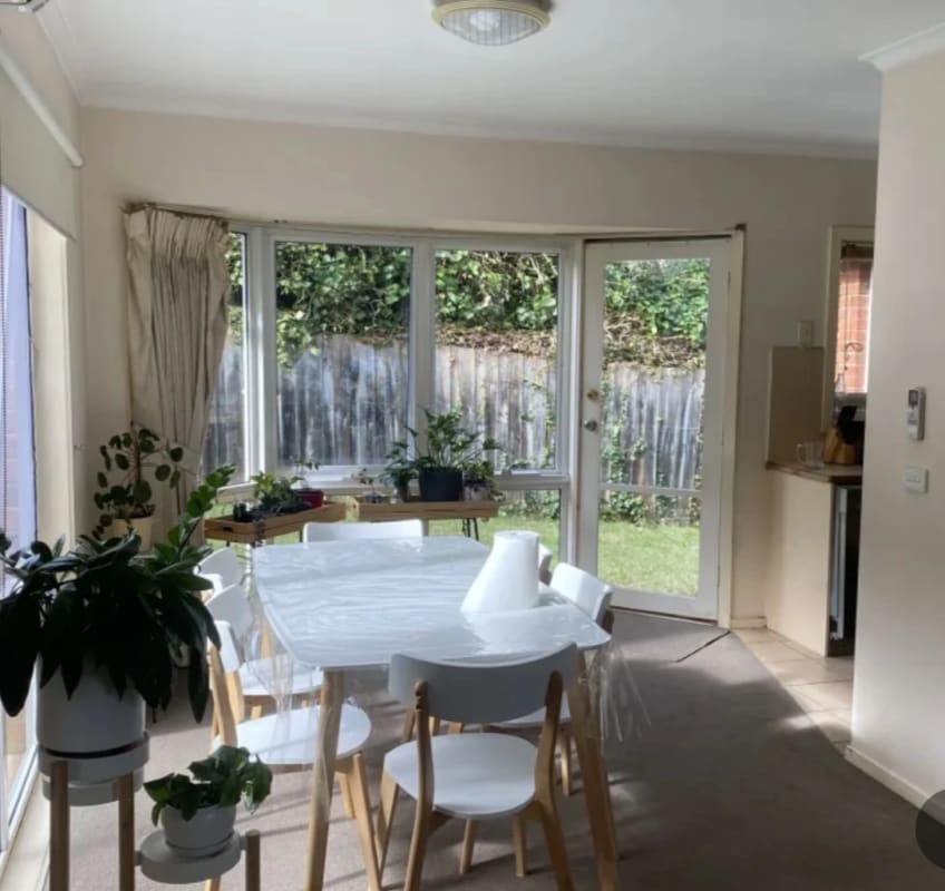 Room for Rent in Surrey Hills, Melbourne 190, Fur...