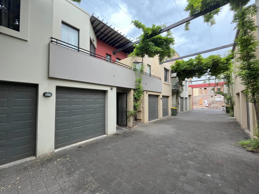 Room for Rent in Adelaide, Adelaide 215, Furnishe...
