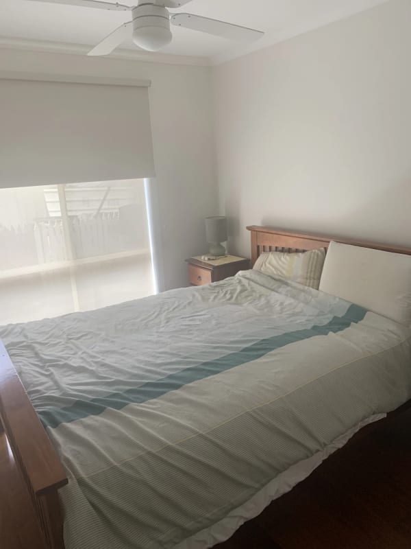 Room for Rent in Hillside, Melbourne 200, Furnish...