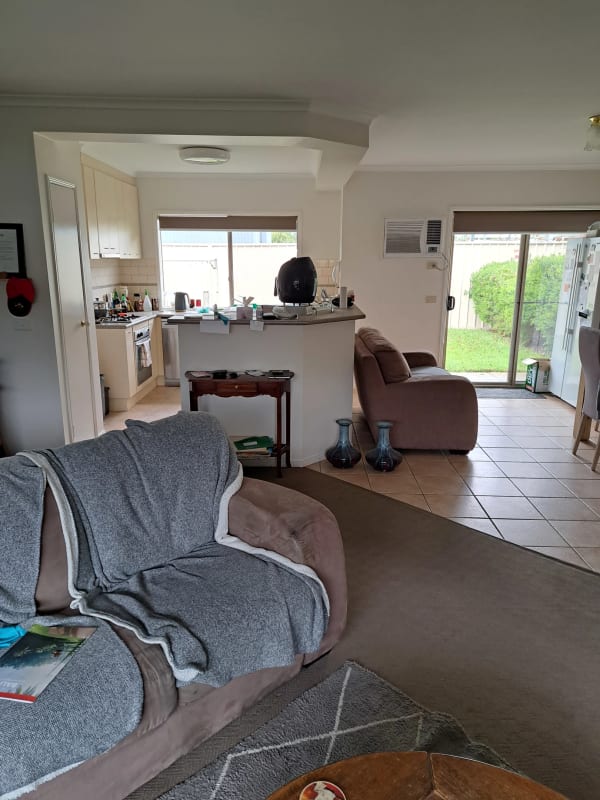 Room for Rent in Shepparton, VIC 250, Furnished,