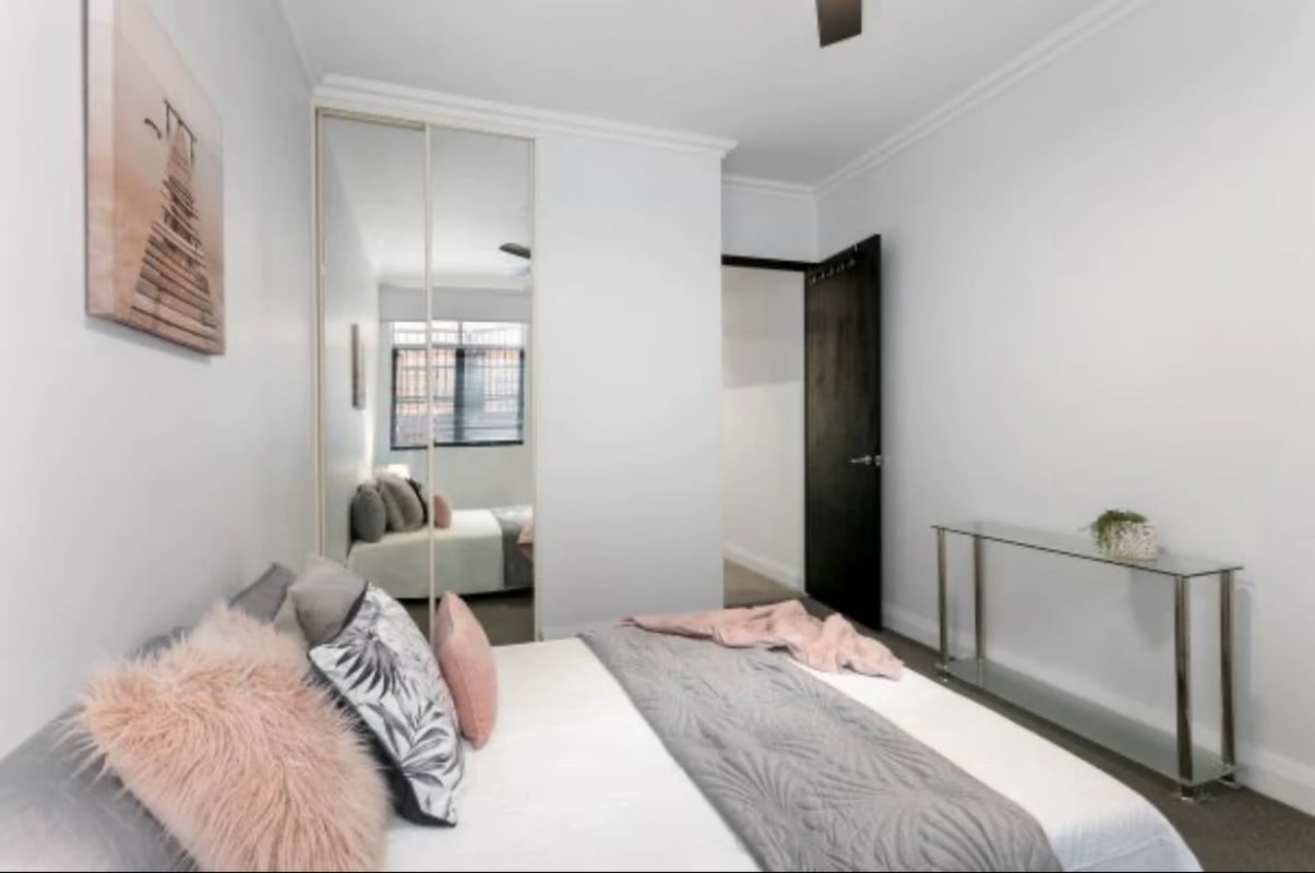 Room for Rent in West Perth, Perth 275, Flexible