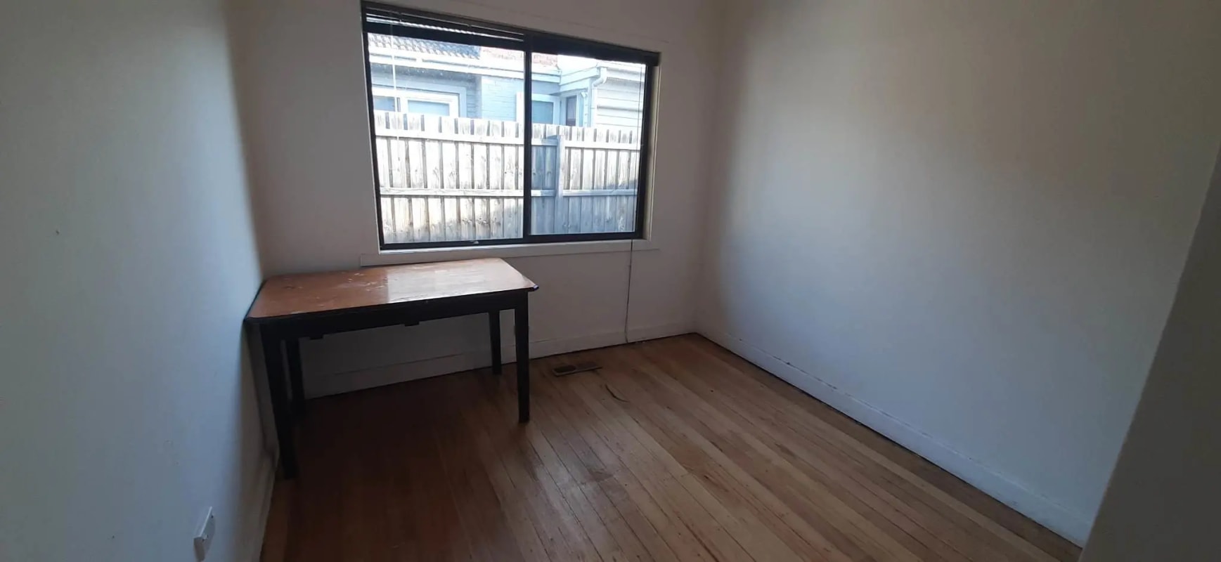 Room for Rent in South Kingsville, Melbourne 130,...