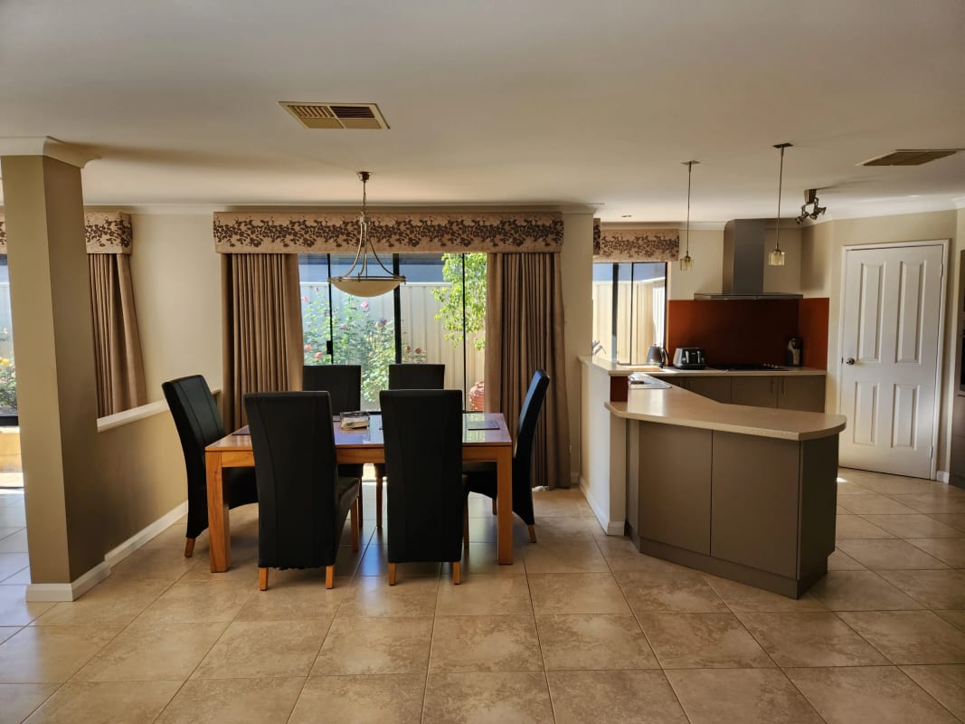 Room for Rent in Ashby, Perth 260, Furnished, Sha...