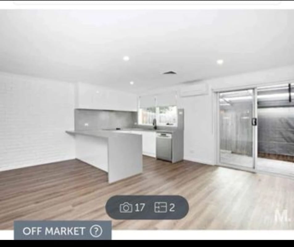 Room for Rent in Essendon, Melbourne 270, Unfurni...