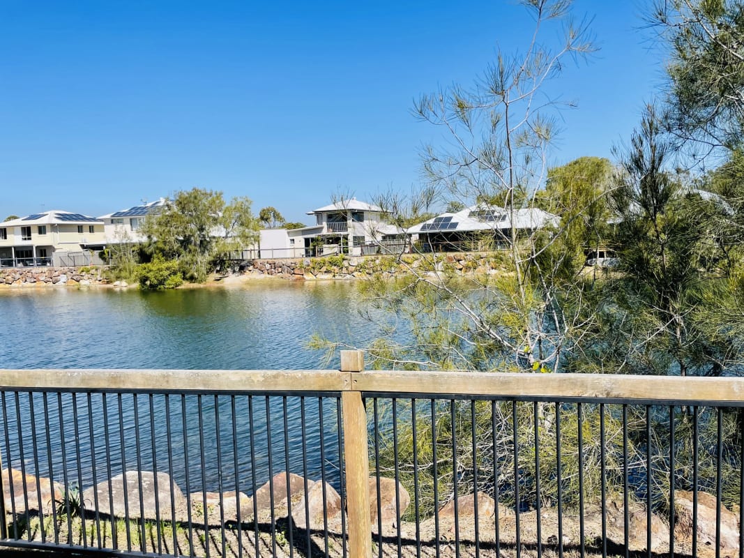 Room for Rent in Beachmere, Brisbane 250, Furnish...