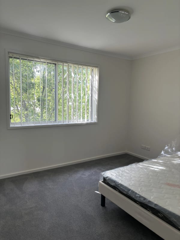 Room for Rent in Gungahlin, Canberra 260, Furnish...