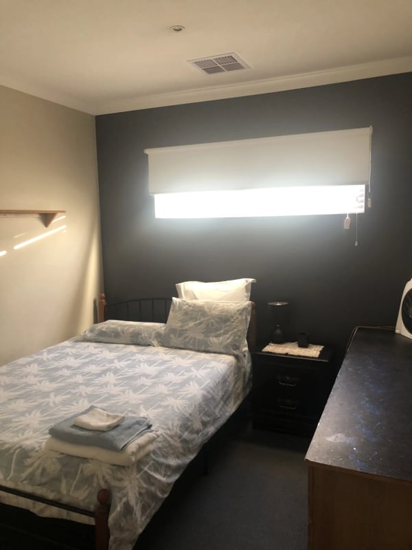 Room for Rent in Victoria Park, Perth 300, Furnis...