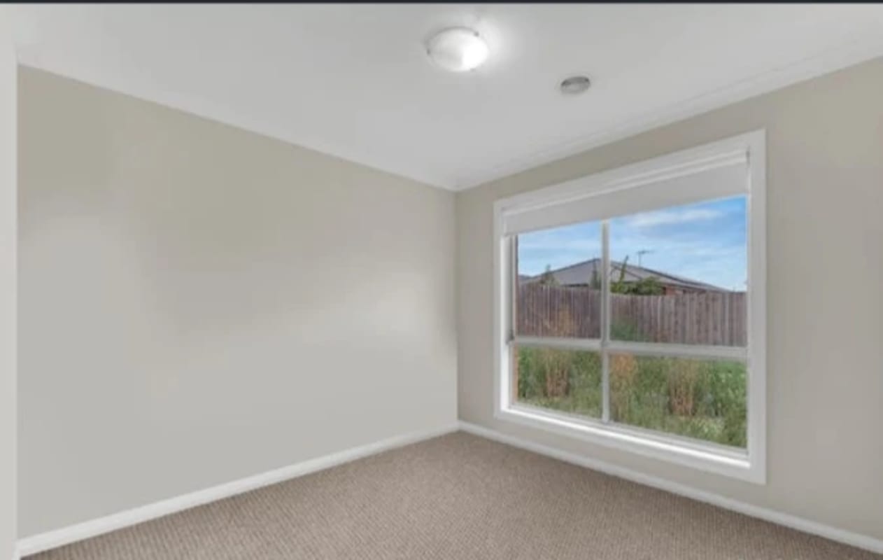 3 Rooms for Rent in Weir Views, VIC 230, Flexible...