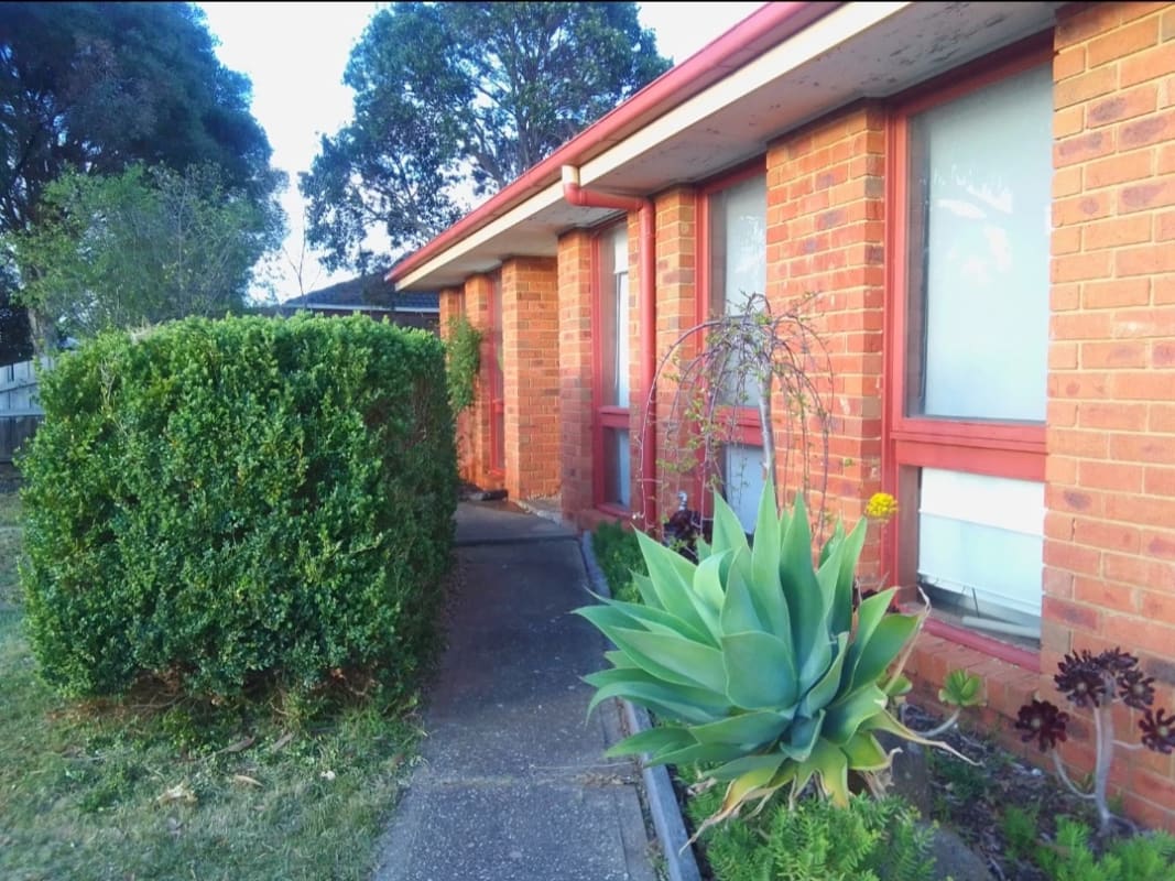 Room for Rent in Melton West, Melbourne 220, Flex...