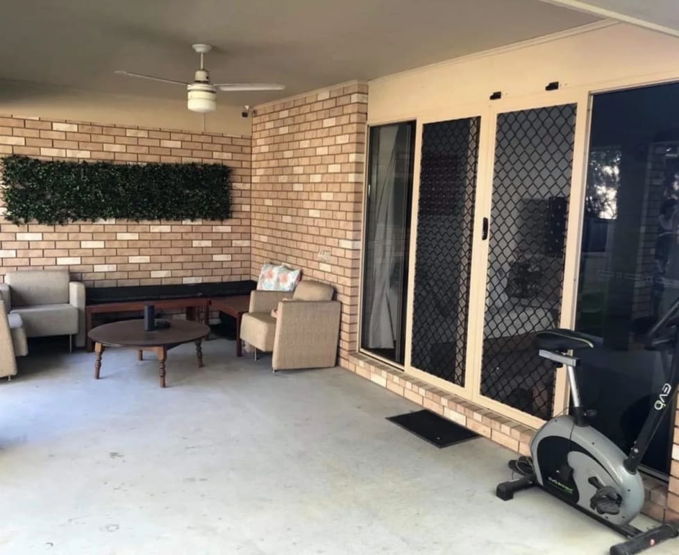 Room for Rent in Cannon Hill, Brisbane 170, Flexi...