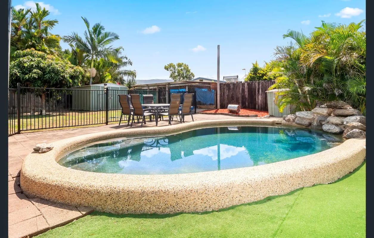 Room for Rent in Trinity Beach, Cairns | $250, Furni... | Flatmates.com.au