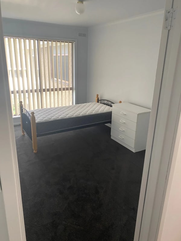 Room for Rent in Portland, VIC 215, Furnished, Sh...