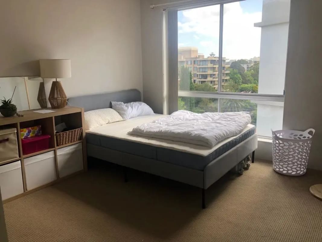 Room for Rent in Chatswood, Sydney 350, Furnished...