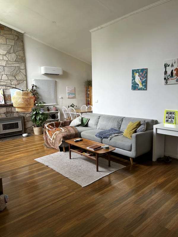 Room for Rent in Frankston, Melbourne 240, Unfurn...