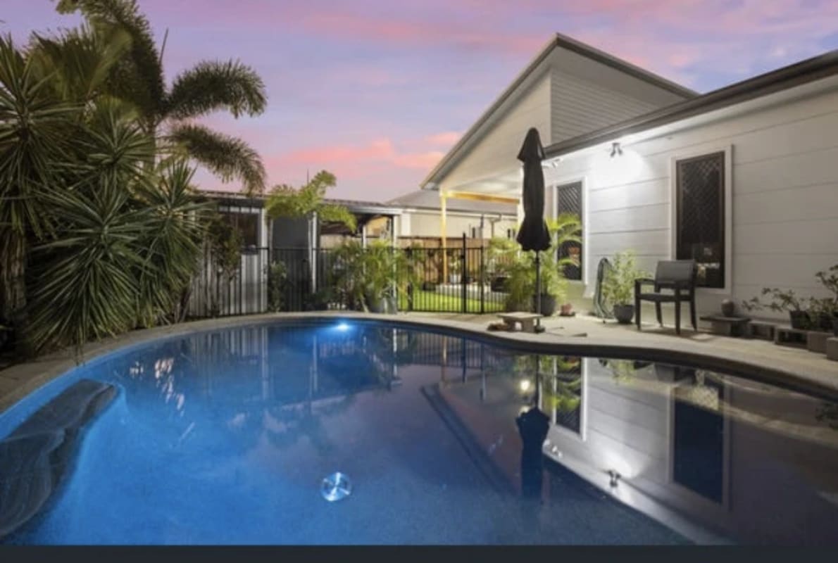 Room for Rent in Garbutt, Townsville 280, Furnish...