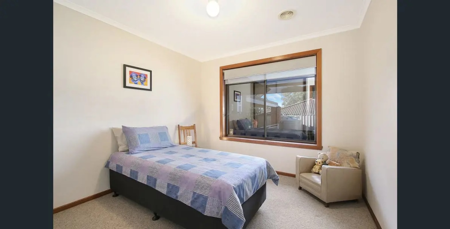 Room for Rent in Wodonga, VIC 250, Furnished, Sha...