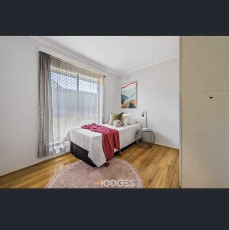 2 Rooms for Rent in Hoppers Crossing, Melbourne 3...