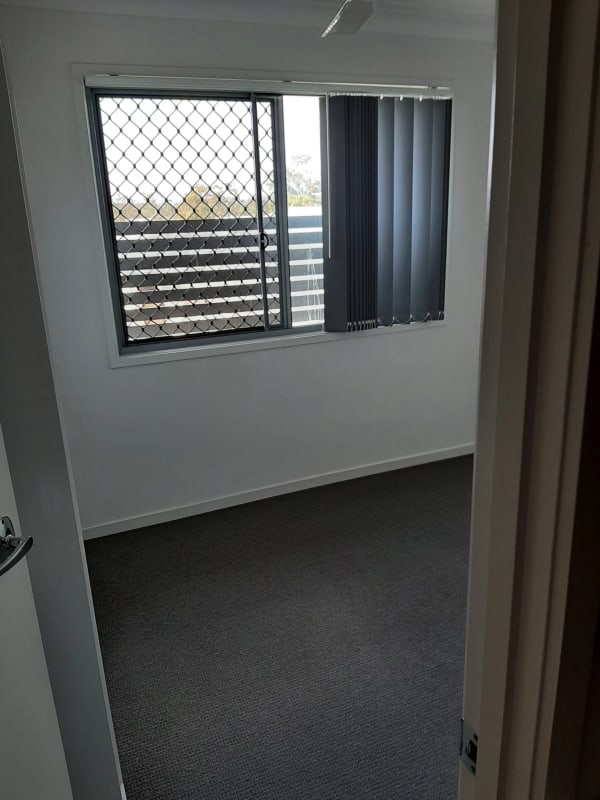Room for Rent in Marsden, Brisbane 300, Unfurnish...