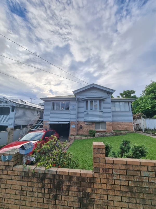 Room for Rent in Camp Hill, Brisbane 150, Unfurni...