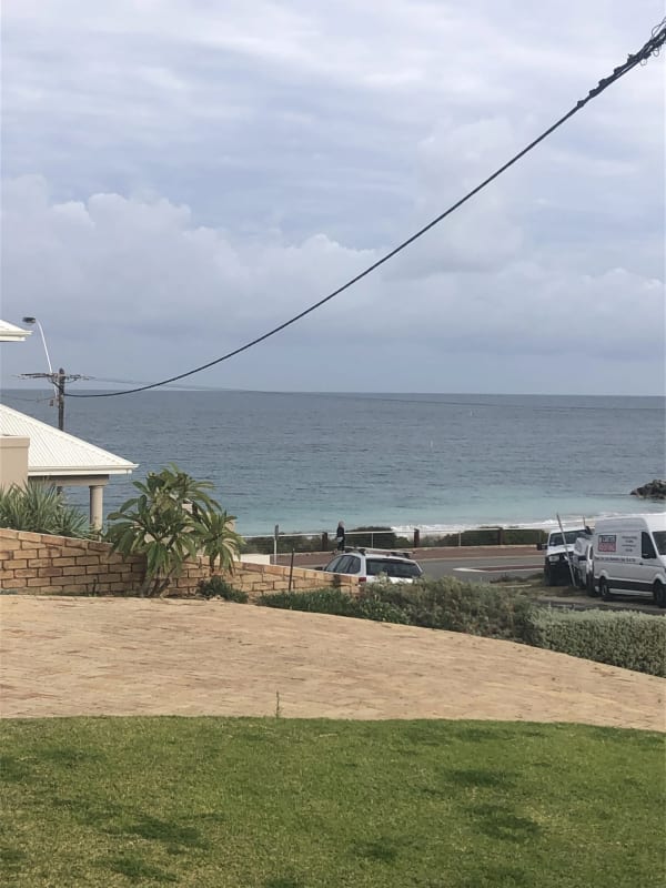 2 Rooms for Rent in Sorrento, Perth 275300, Flex...