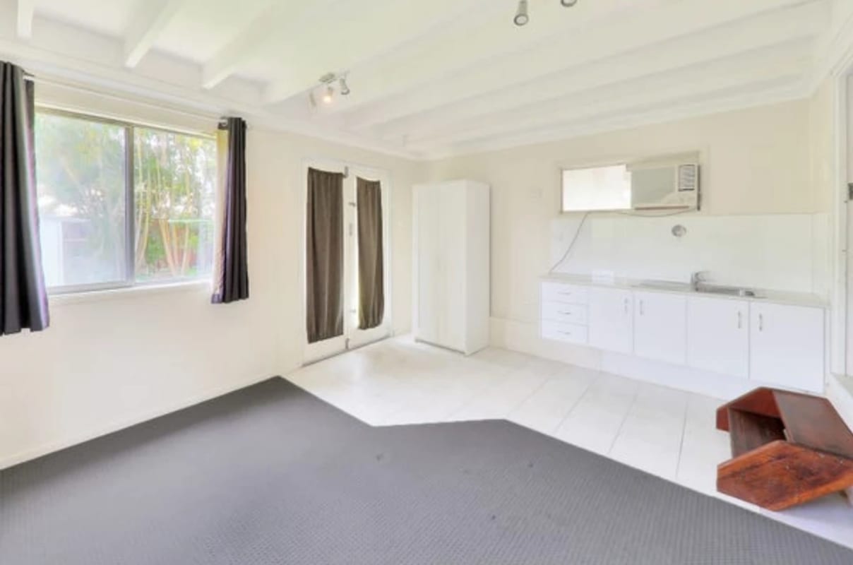 Room for Rent in Wishart, Brisbane 350, Unfurnish...