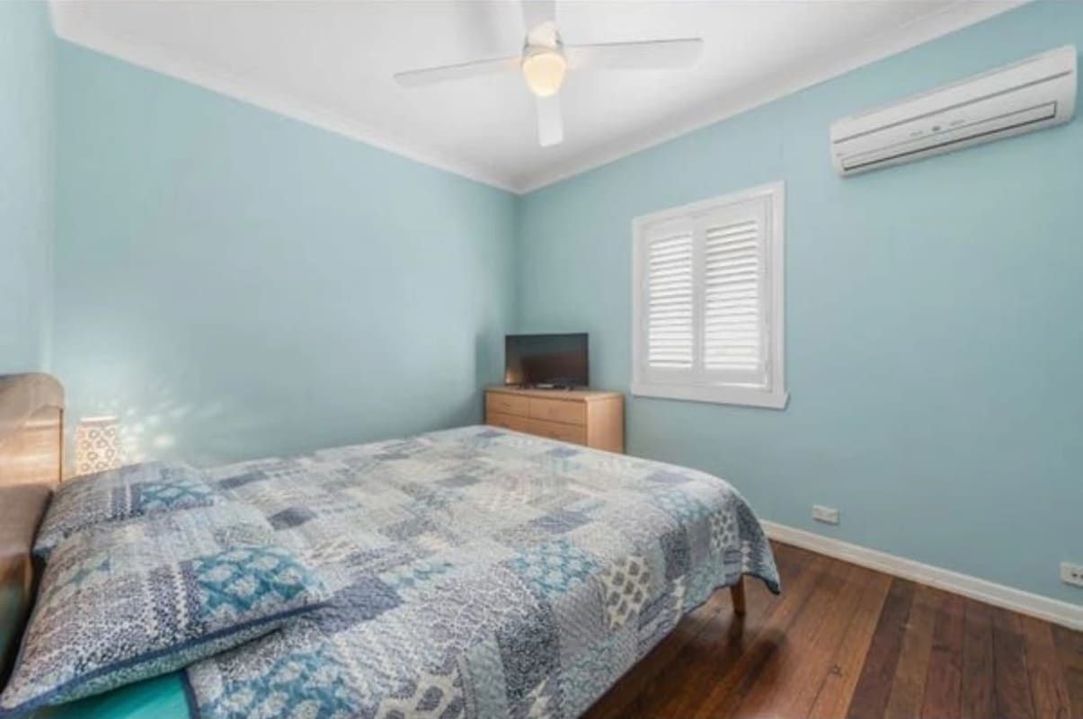 Room for Rent in Enoggera, Brisbane 285, Unfurnis...