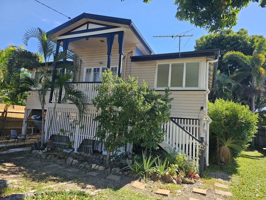 Room for Rent in Railway Estate, Townsville 200,