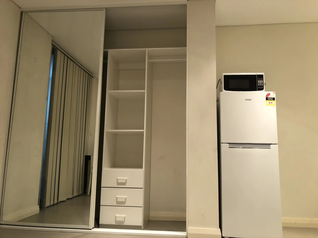 Studio For Rent In Sorrell Street Parramatta Sydney