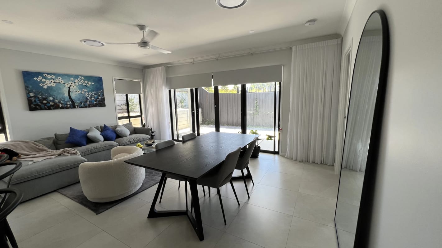 Room for Rent in Coomera, Gold Coast 300, Furnish...