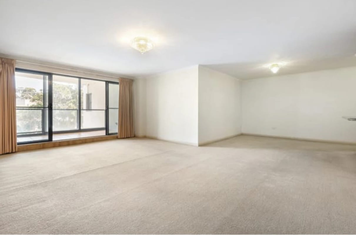 Room for Rent in Newcastle, Newcastle 260, Unfurn...