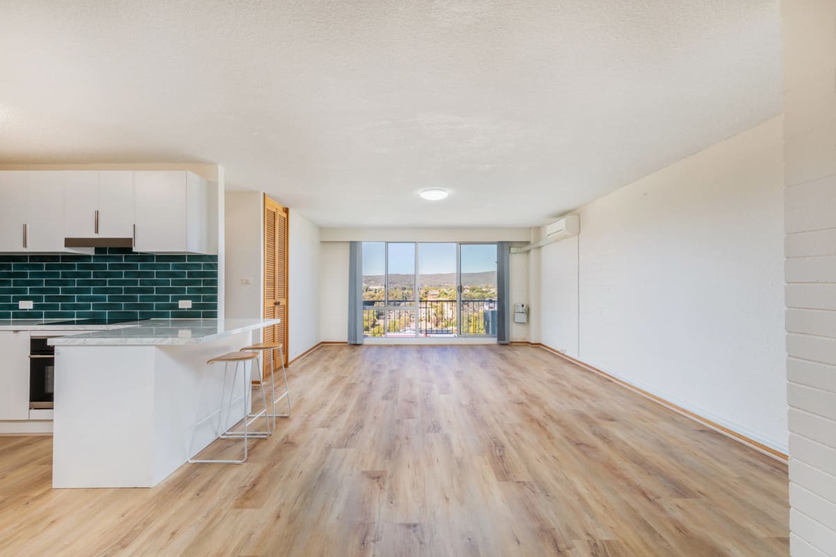 Whole Property for Rent in Queanbeyan, Canberra 4...