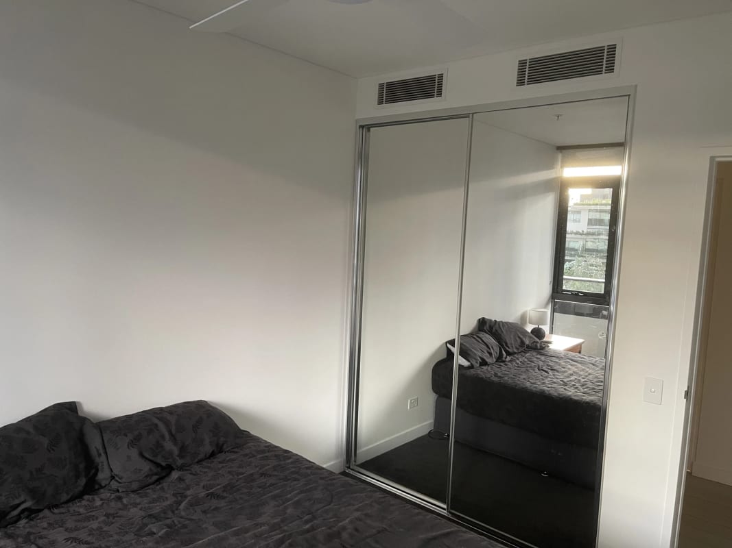 Room for Rent in Newstead, Brisbane 360, Furnishe...