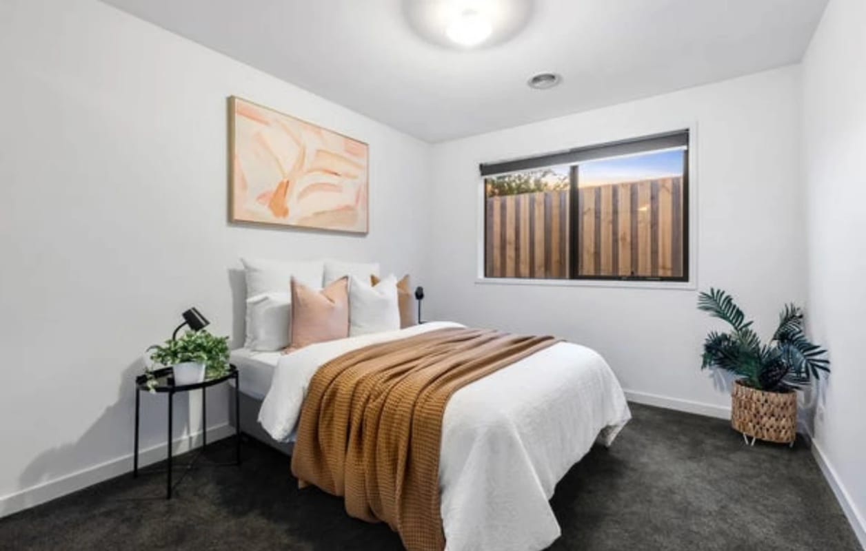 Room for Rent in Armstrong Creek, VIC 200, Furnis...