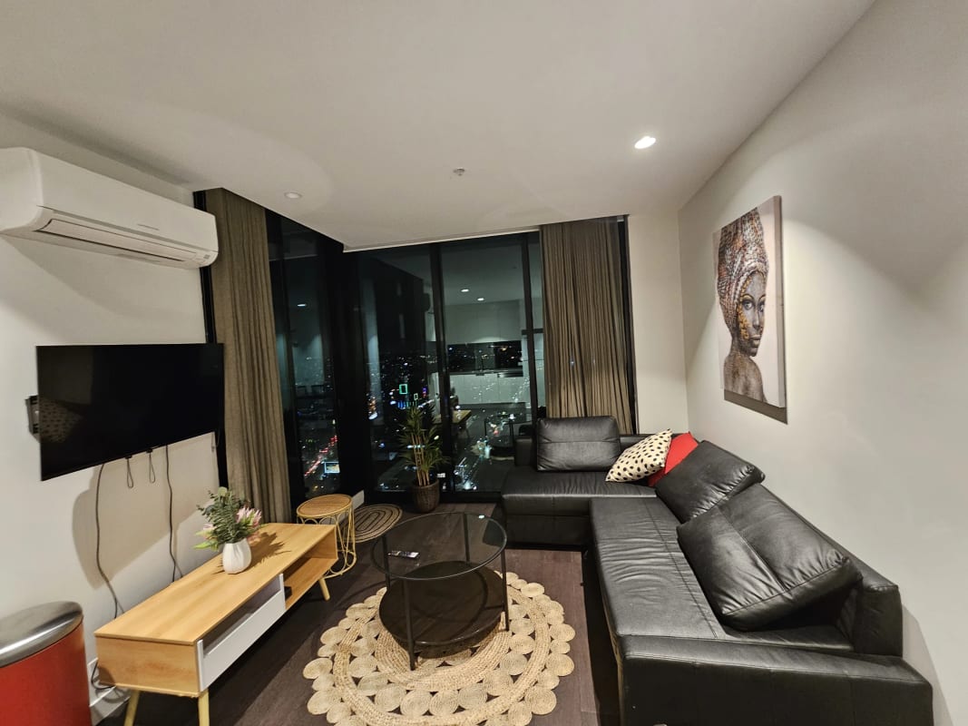 Shared Room for Rent in Southbank, Melbourne | $275,... | Flatmates.com.au