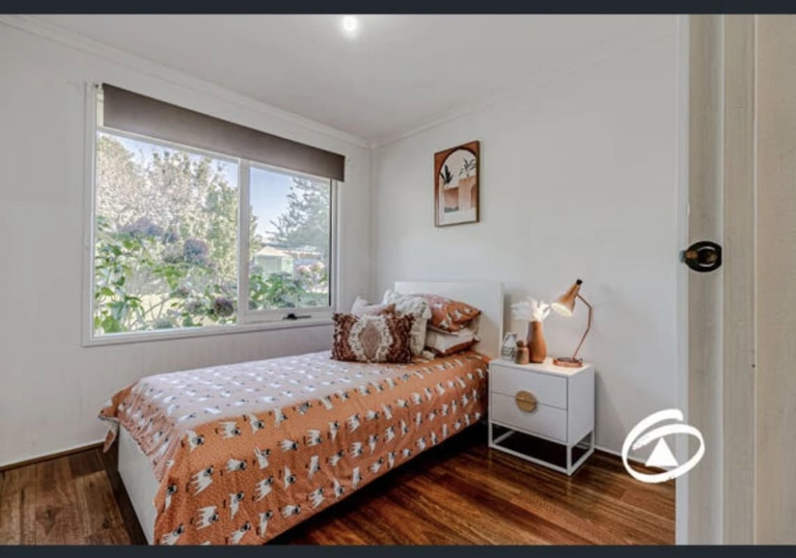 2 Rooms for Rent in Hampton Park, Melbourne 1902...