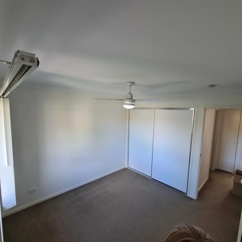 Room for Rent in Acacia Ridge, Brisbane 200, Unfu...