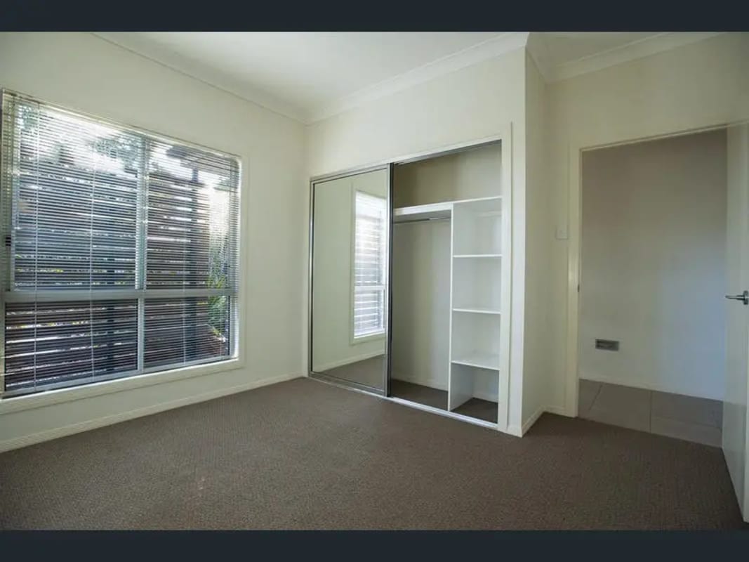 Room for Rent in Highfields, QLD 255, Unfurnished...