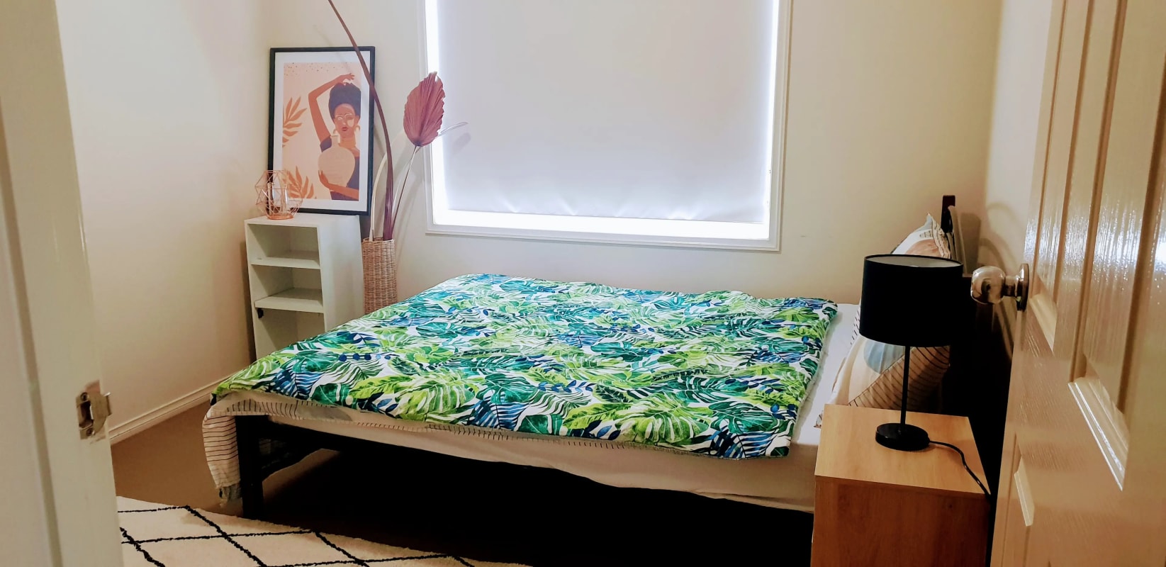 Room for Rent in Roxburgh Park, Melbourne 150, Fu...