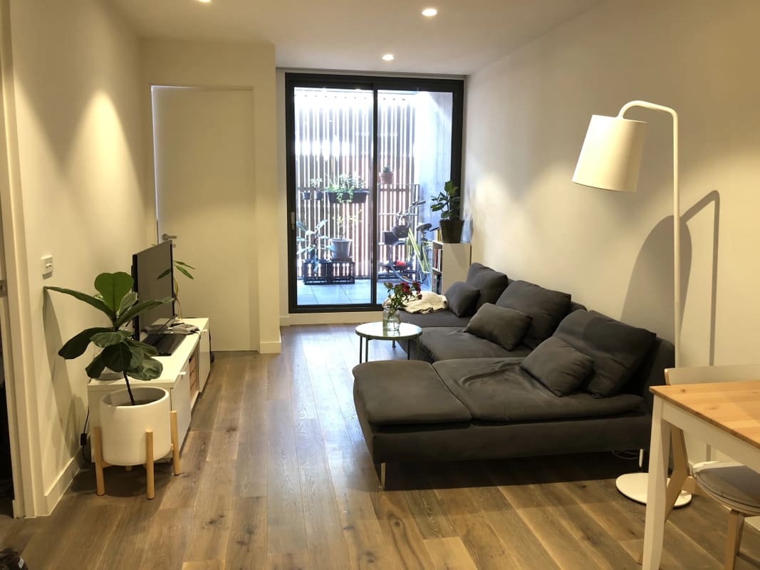 Room for Rent in Collingwood, Melbourne 266, Unfu...