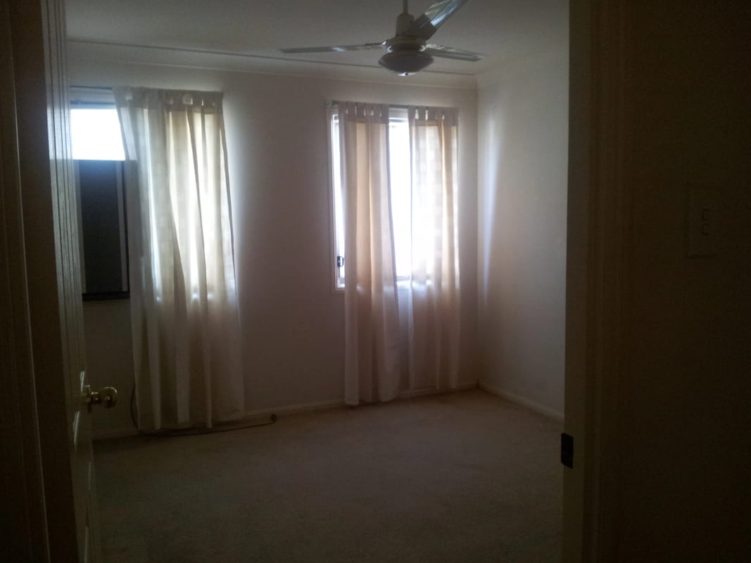 Room for Rent in Runcorn, Brisbane 250, Unfurnish...