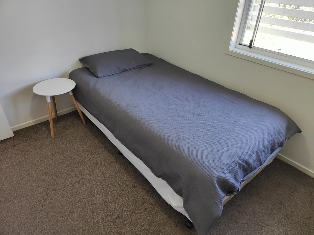 Room for Rent in Redland Bay, Brisbane 230, Furni...