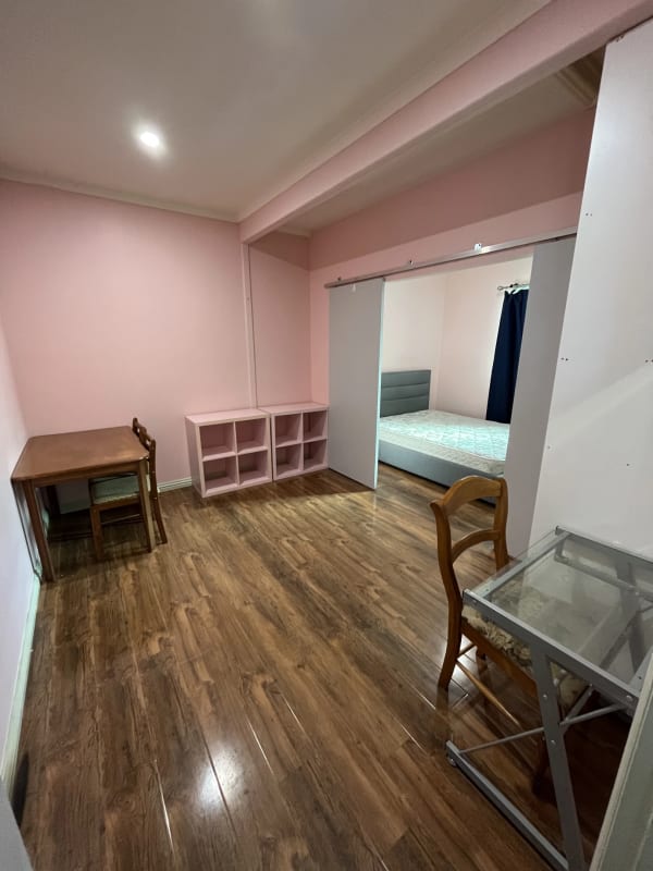 Room for Rent in Ballarat East, VIC 250, Furnishe...