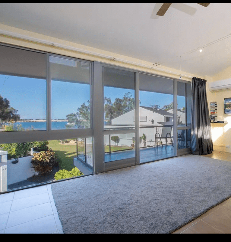 Room for Rent in Sandstone Point, Brisbane 230, F...