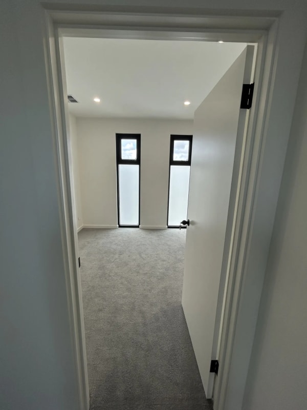 2 Rooms for Rent in Plympton, Adelaide 220250, U...
