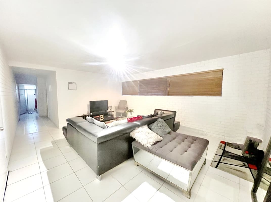 One Bed Flat for Rent in New Farm, Brisbane 405,