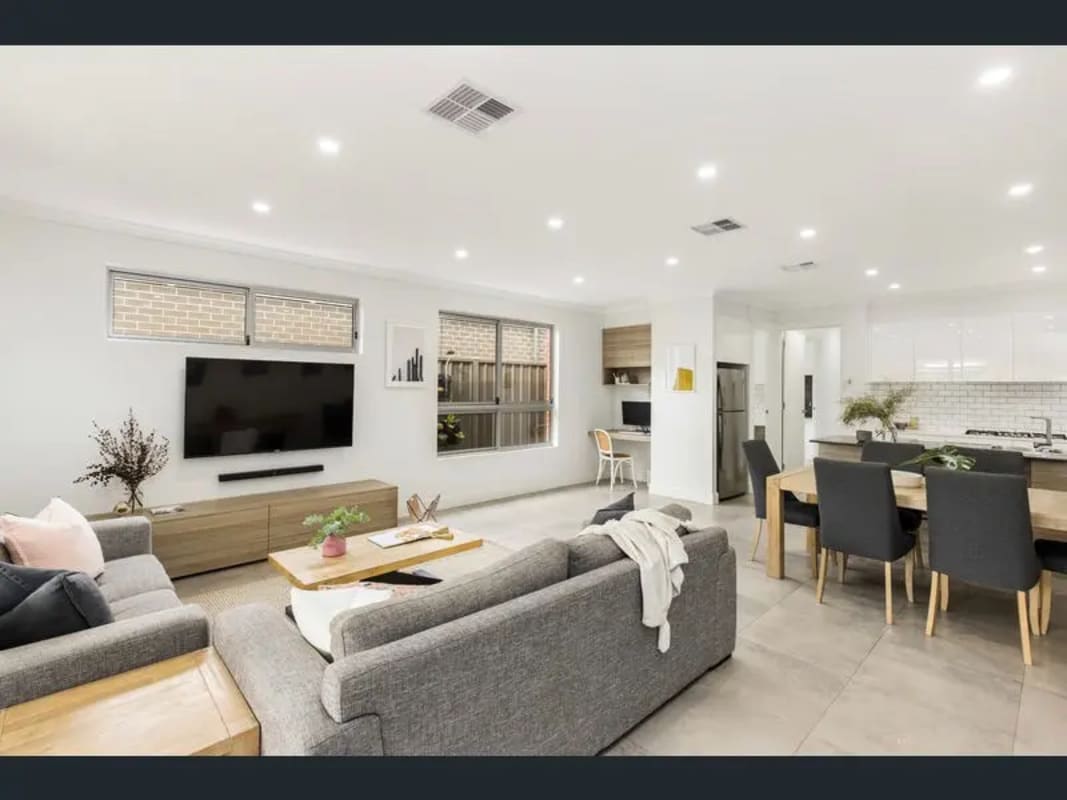 Room for Rent in Plympton Park, Adelaide 300, Fle...