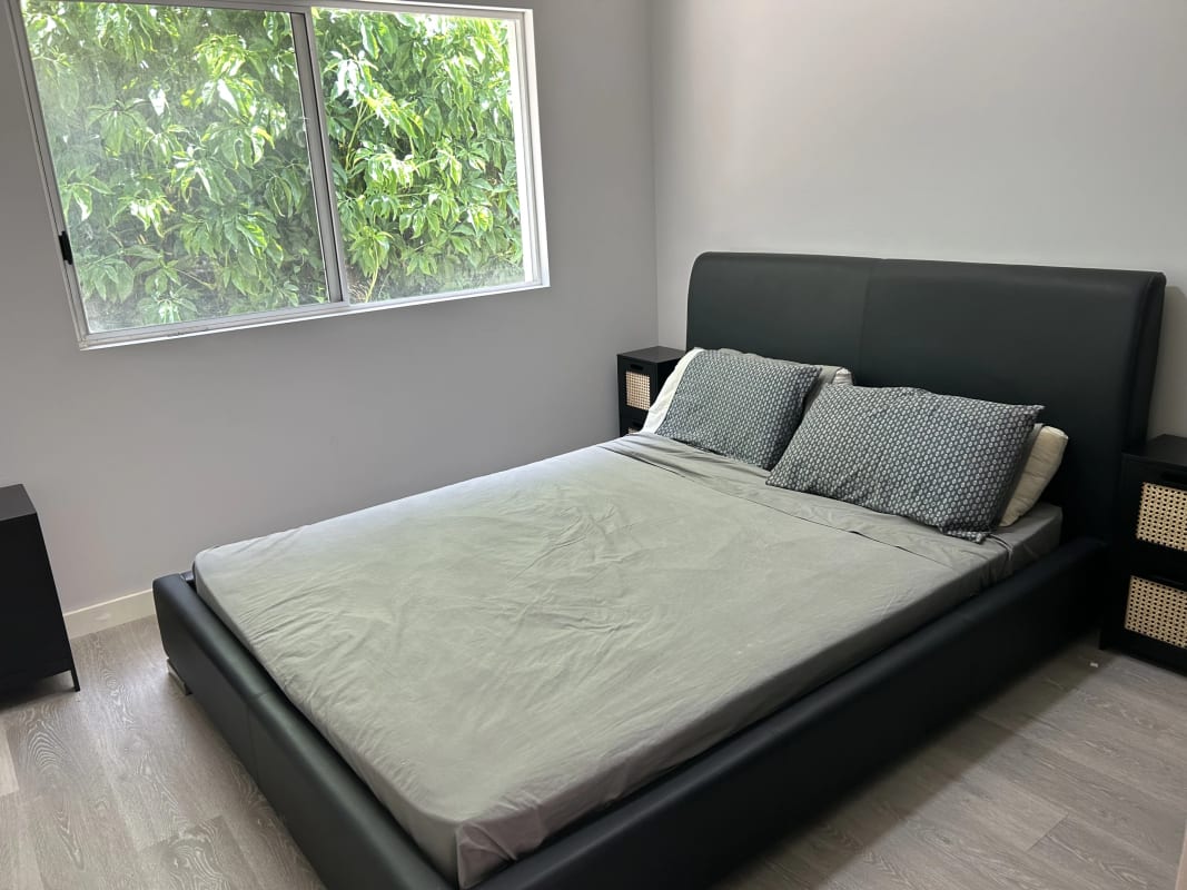 Room for Rent in Clifton Beach, Cairns 250, Furni...